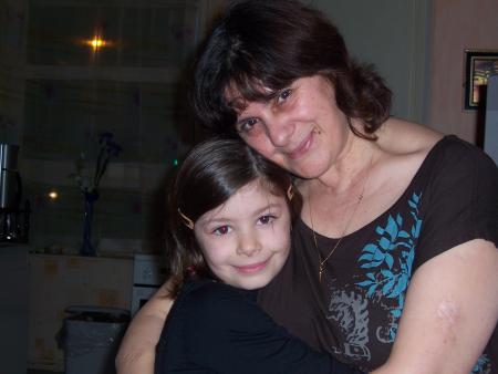 revoila ma soeur et voici ma mamie